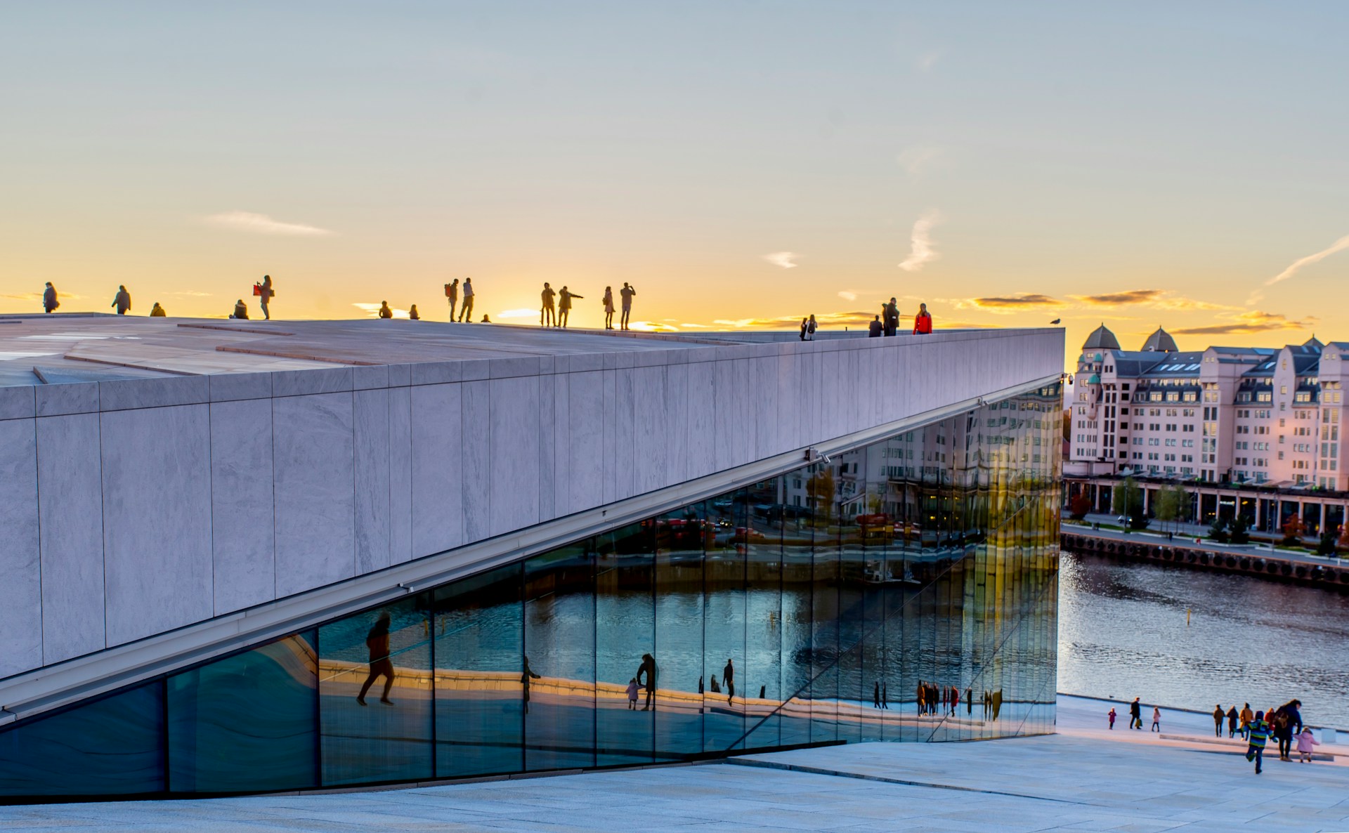 En la imagen se ve una foto de la ciudad de Helsinki
